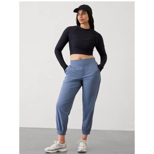 Women's Athleta Brooklyn Mid Rise Jogger Pants Size 8 Blue